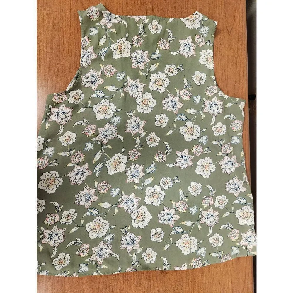 Maurice's Olive Green Floral Pattern Tank/ Blouse size XL (R)
